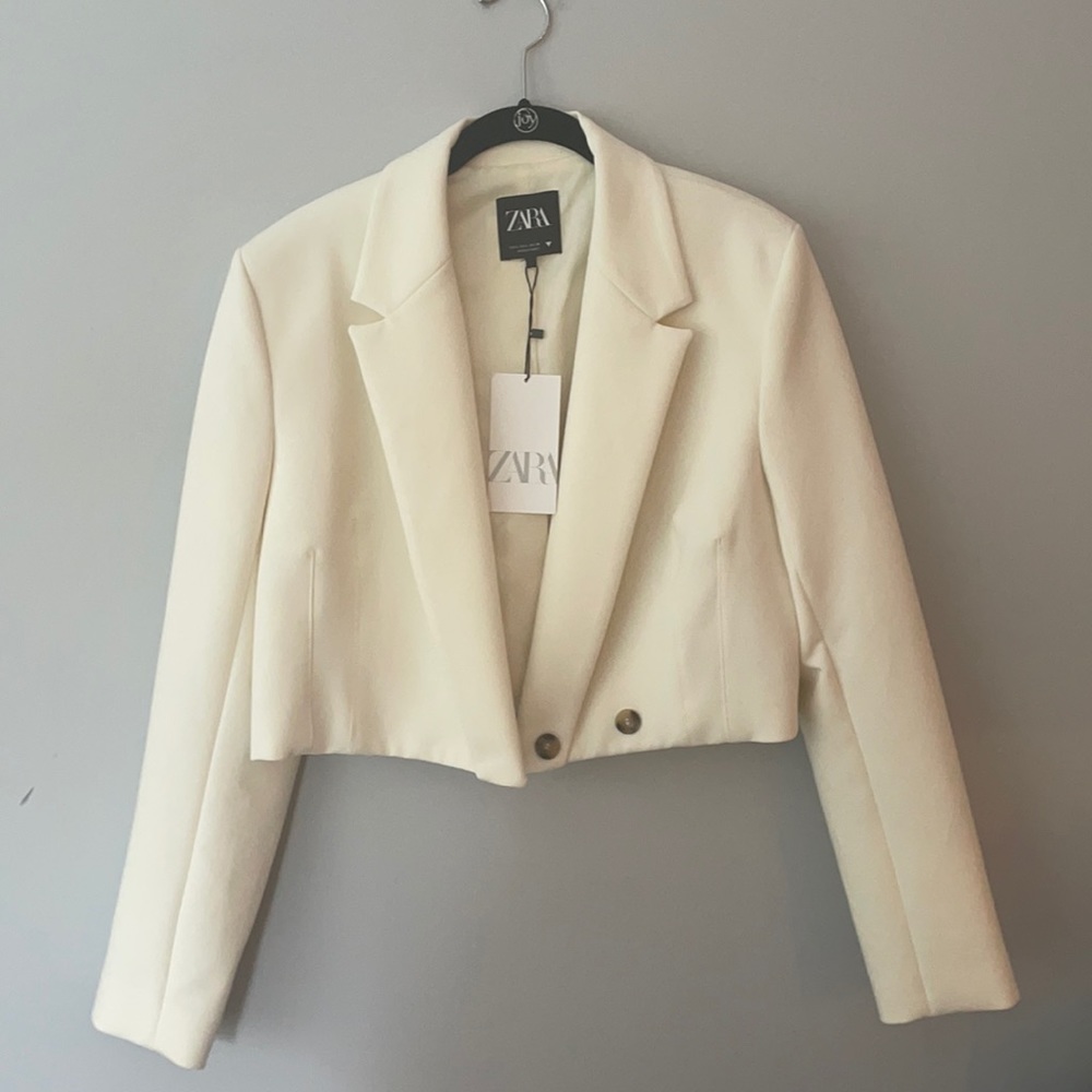 Zara Structured Cropped Cream Blazer Size Large